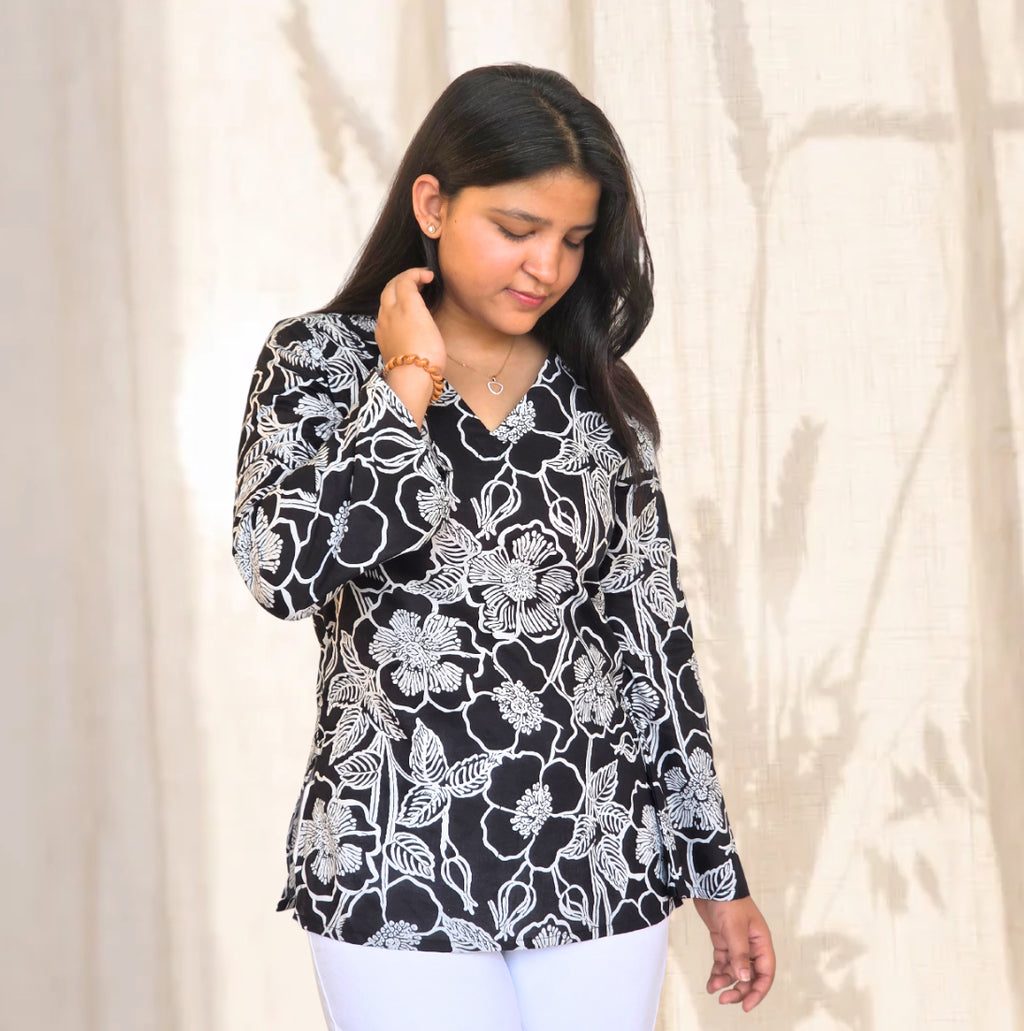 Noir Bloom Kurti